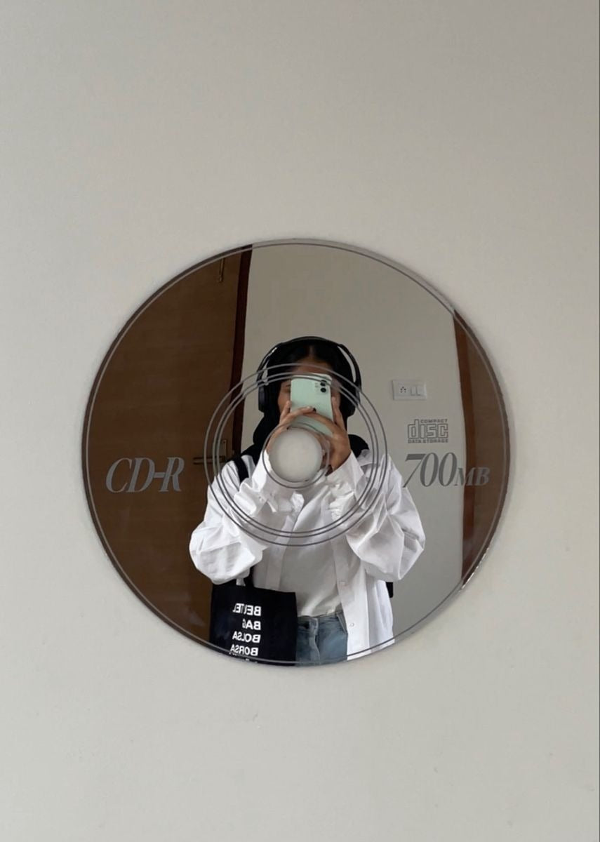 CD Mirror